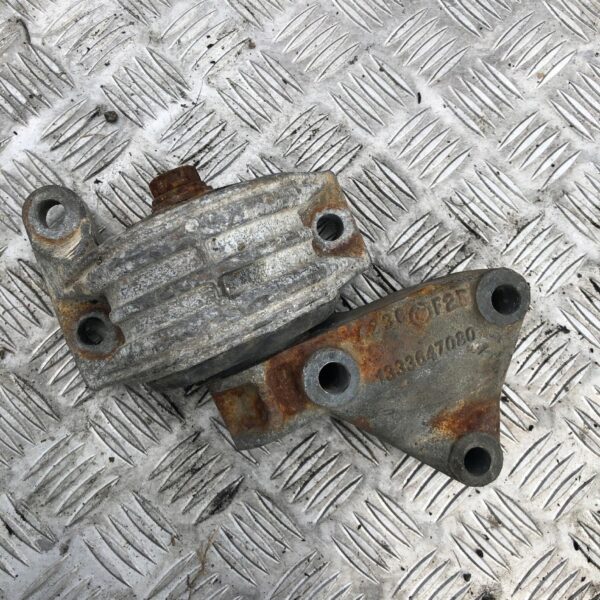 ŁAPA PODUSZKA SILNIKA DUCATO BOXER 1333647080