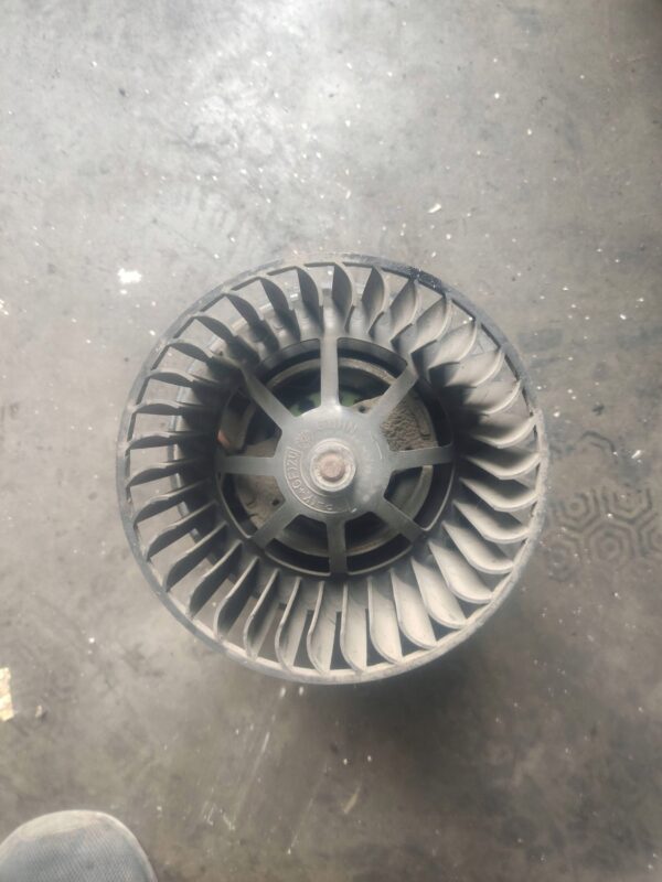 5a35c182dd5475536d03ce90e25f25ac