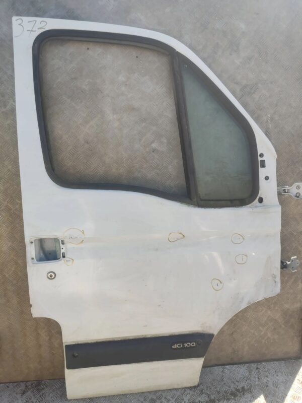 DRZWI PRZEDNIE PRAWE IVECO DAILY IV 06-14 372