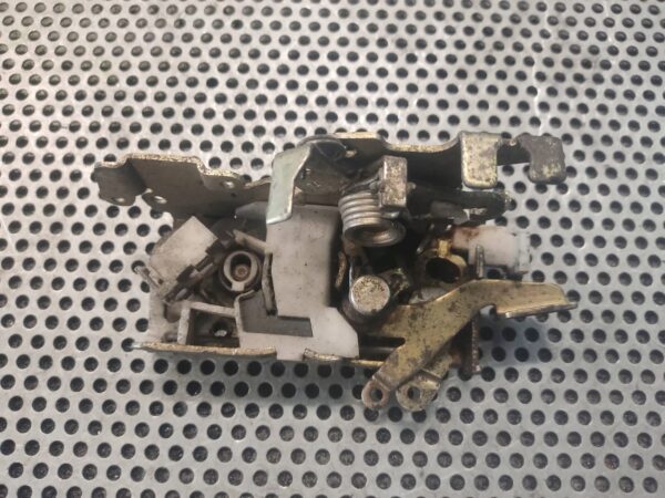 238bd25a6f0d6d7e7b1cb573cee2399a