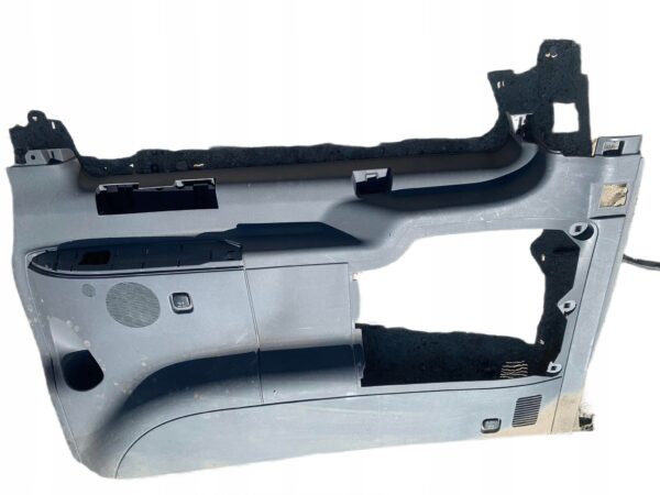 BOCZEK TAPICERKA PRAWY TYŁ VITO W639 LONG