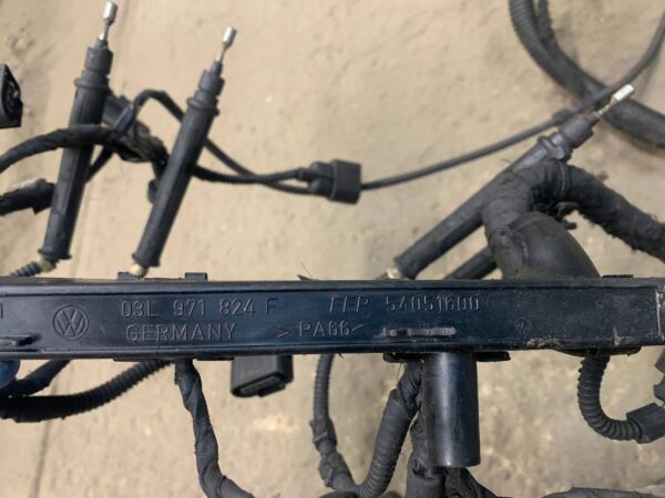 87543a5ba4f3ea3944a63ba97a9d47f9