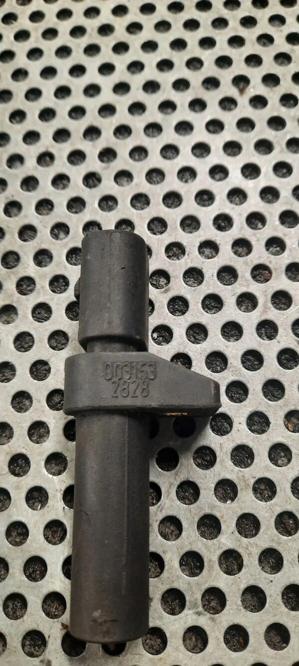 CZUJNIK POŁOŻENIA WAŁKA KORBOWEGO 0031532828