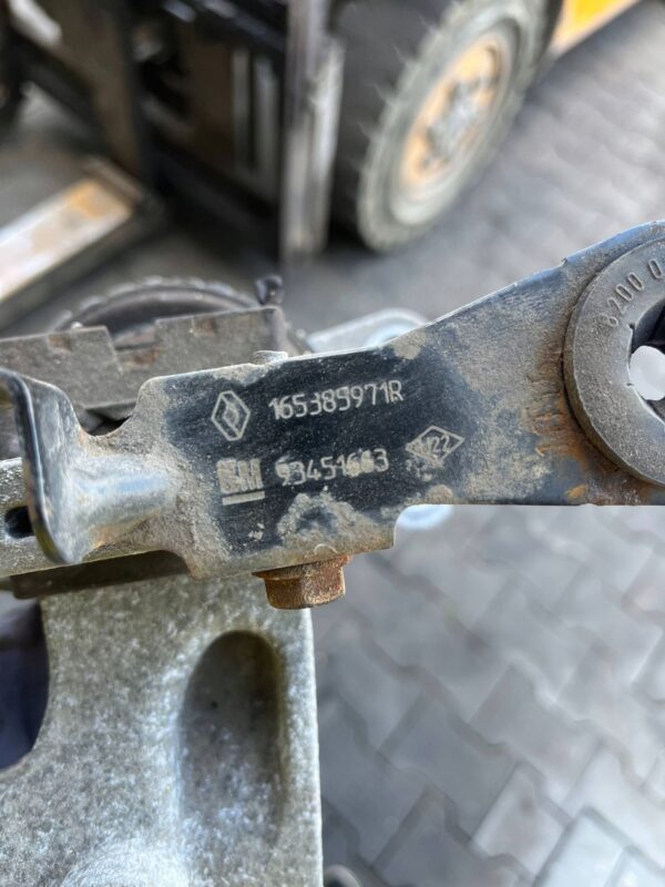 422e1767c6d18b7dab76d95119ca438f