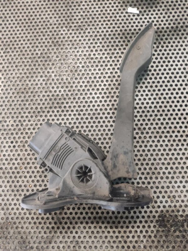 77a8827da64715d9611c86847049147b