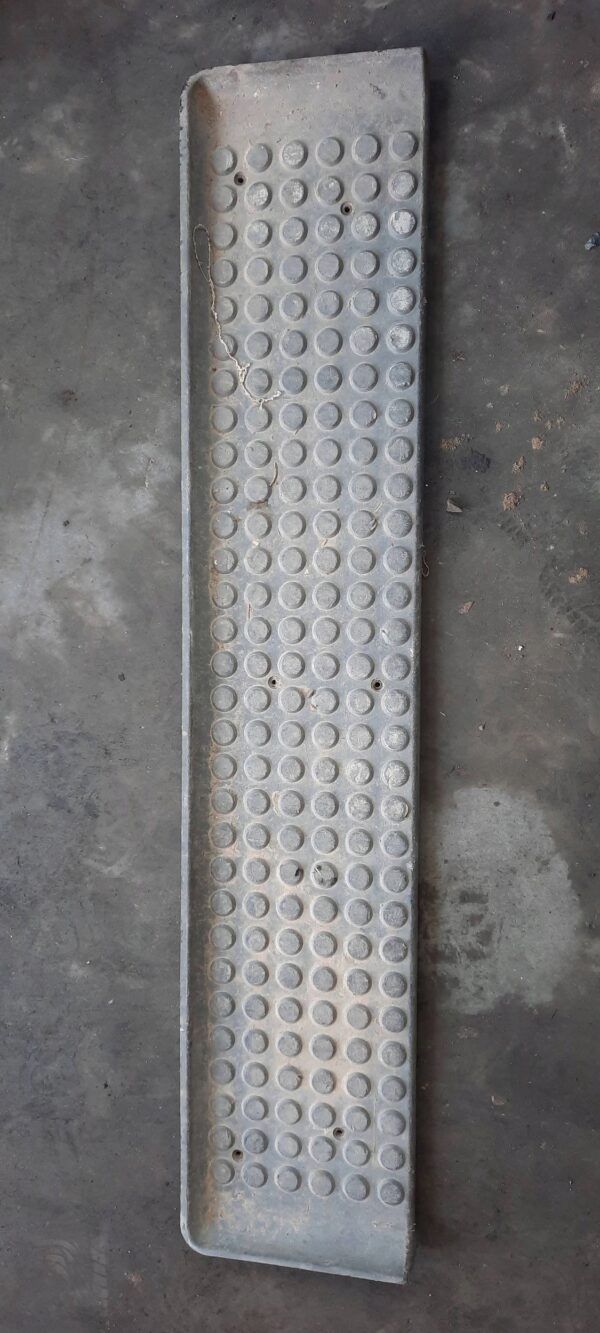 PRÓG TRANSIT MK4 86VBB13074ACYCB2