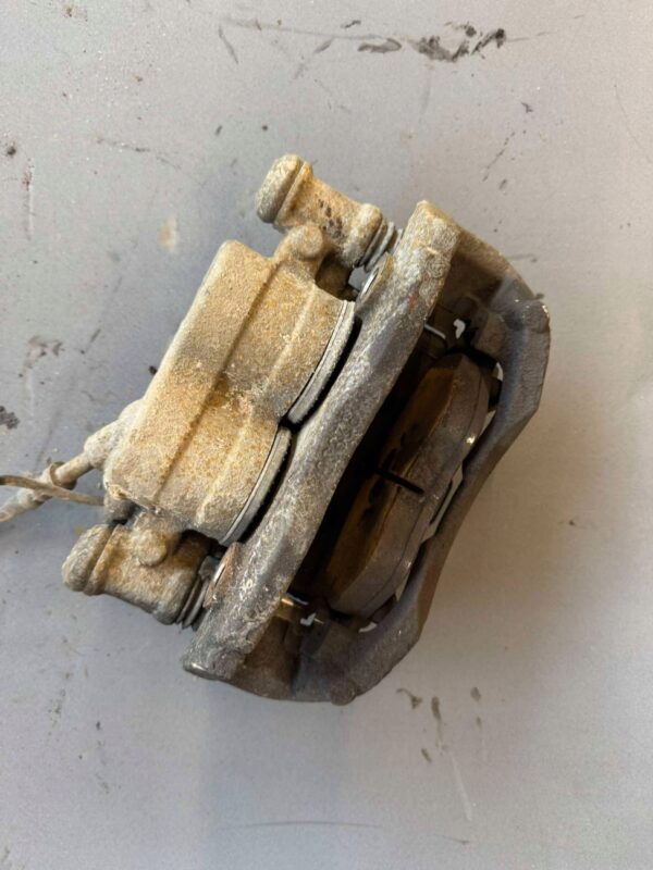 6b7b73ab84d4bd6f3ec5a2aa5d1b928e