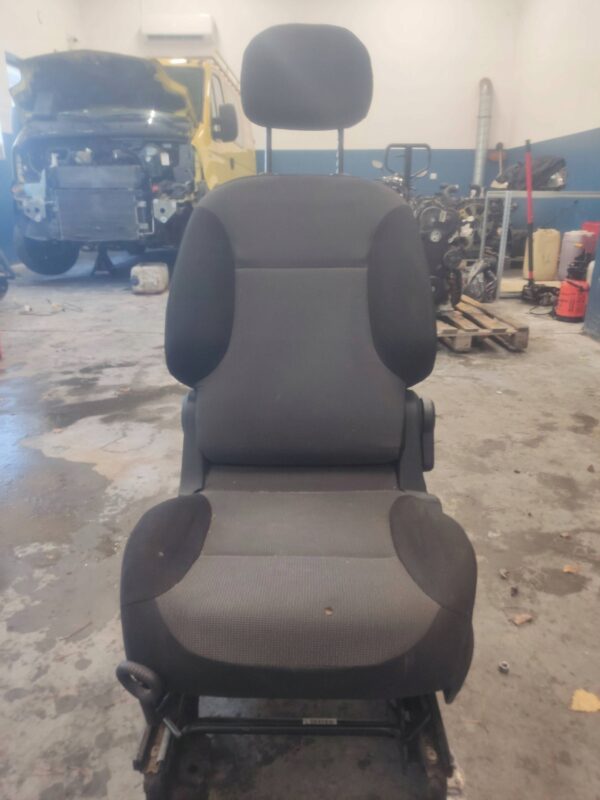 f2f5063597fb6dfe91b42cd42077274b