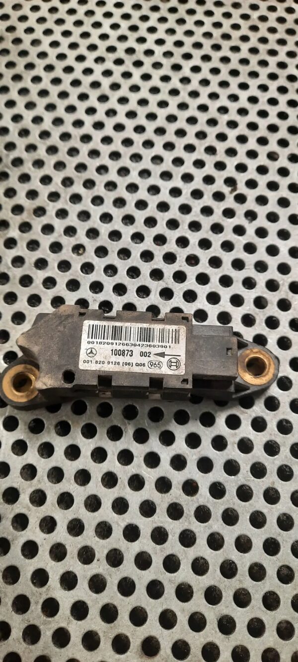 CZUJNIK UDERZENIOWY MERCEDES 100873