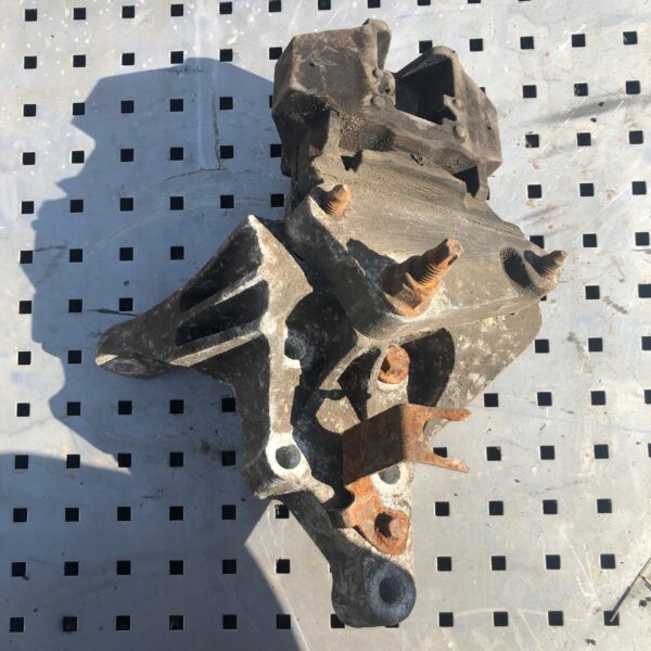 UCHWYT SKRZYNI BIEGÓW FORD TRANSIT WFJ700380