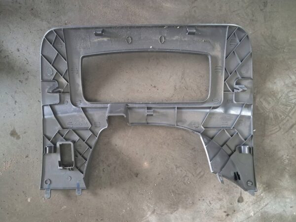 feca81a4eddf61594a63fd9f3e4d1b9a