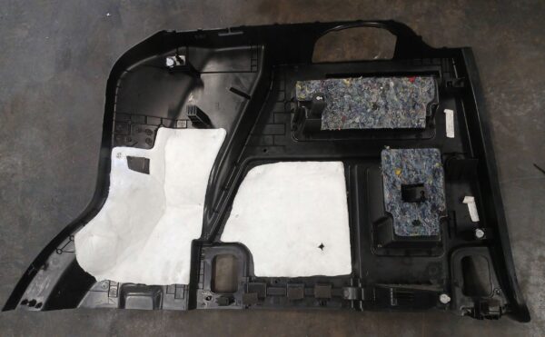 BOK BAGAŻNIKA LEWY TYŁ FORD COURIER ET76K31013A