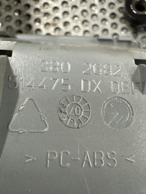 UCHWYT NA KUBEK DAILY 06- 3802682