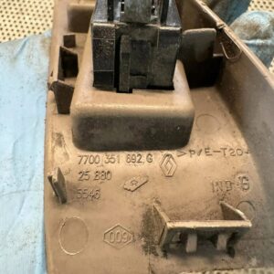 PRZEŁĄCZNIK SZYBY LEWY PRZÓD RENAULT MASTER II 98-03 7700351692