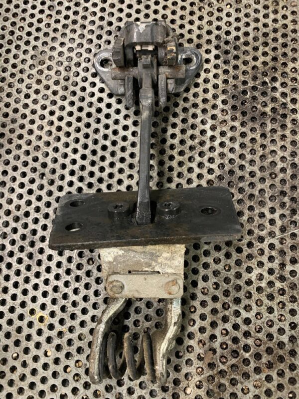 OGRANICZNIK DRZWI PRAWY TYŁ VW T5 7H0827794D