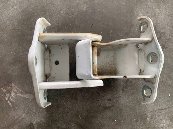 ZAWIAS DRZWI TYŁ RENAULT TRAFIC II 312304K