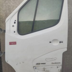 DRZWI PRZEDNIE LEWE RENAULT MASTER III 97