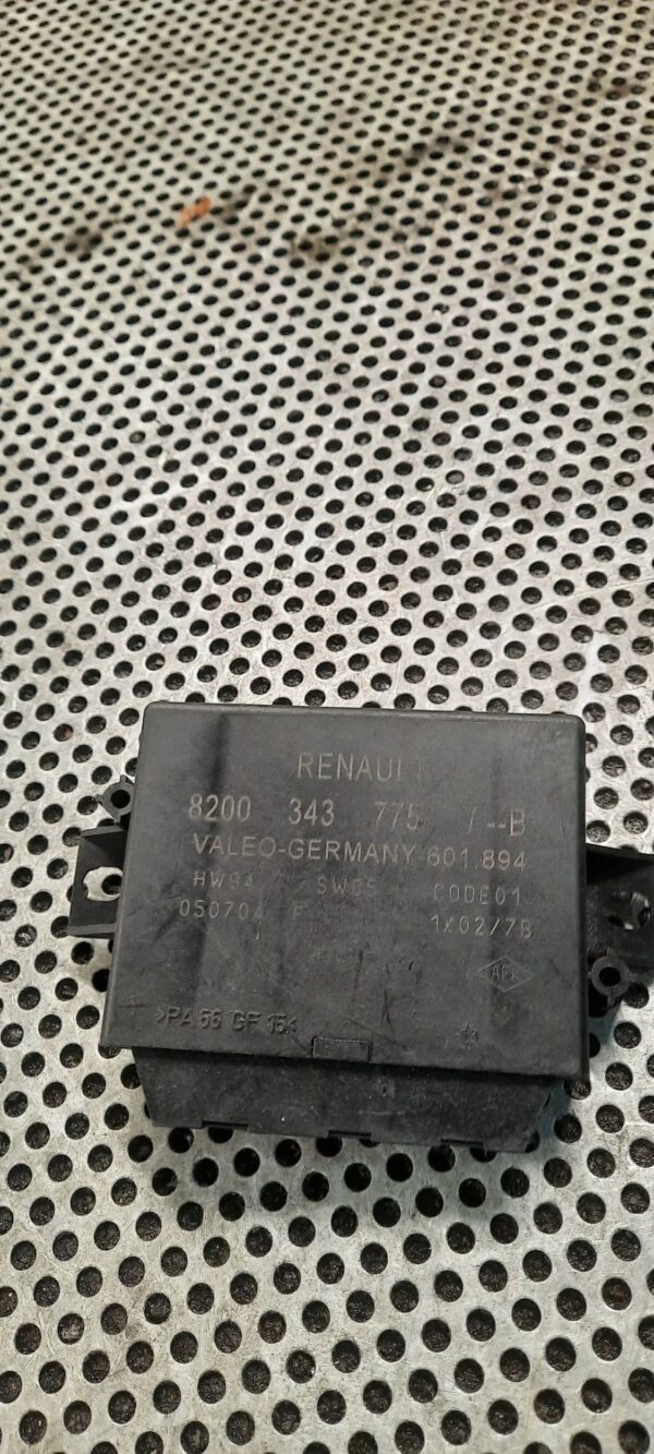 MODUŁ PARKOWANIA 82003437 RENAULT MASTER