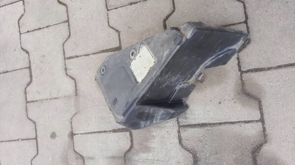 POKRYWA SKRZYNKI BEZPIECZNIKÓW SCENIC II 8200358339