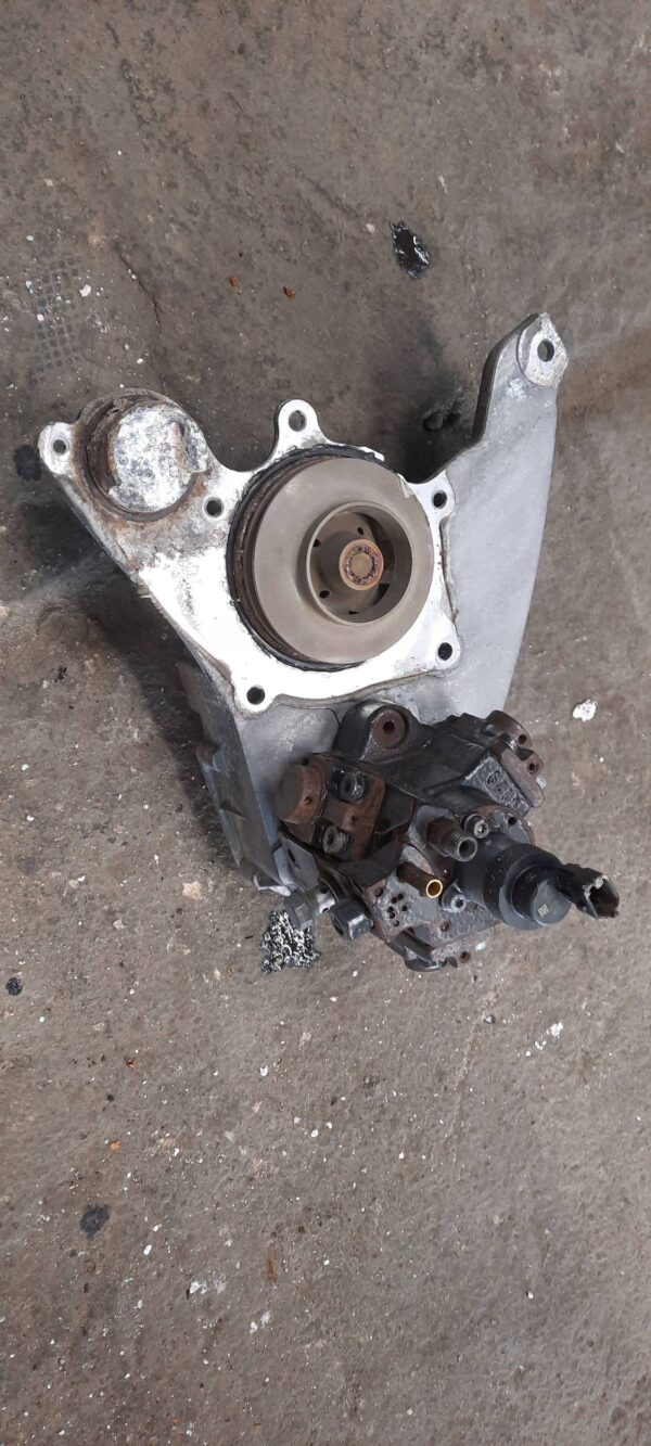 5627d603eecf321d6161a5445e90c5e5