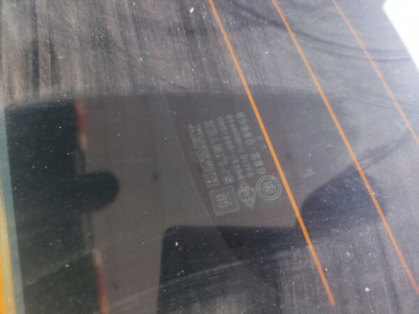 SZYBA DRZWI LEWY TYŁ RENAULT TRAFIC II