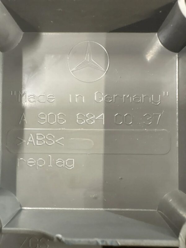 OSŁONA SCHOWKA NARZĘDZI SPRINTER W906 A9066840037