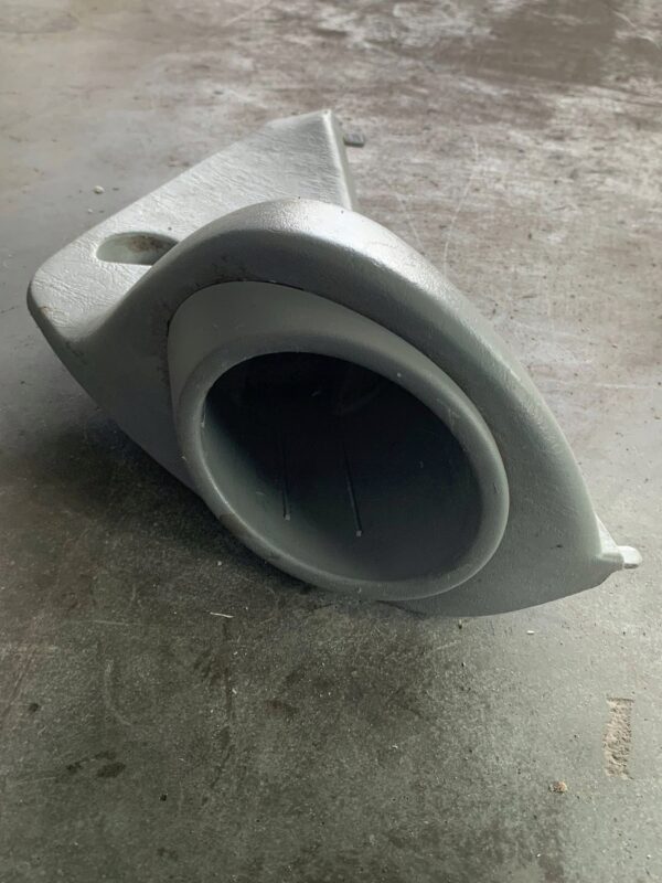 UCHWYT NA KUBEK DESKI ROZDZIELCZEJ TRAFIC II 8200395290