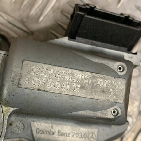 7702c59764dc01bb29a020f7984a271c