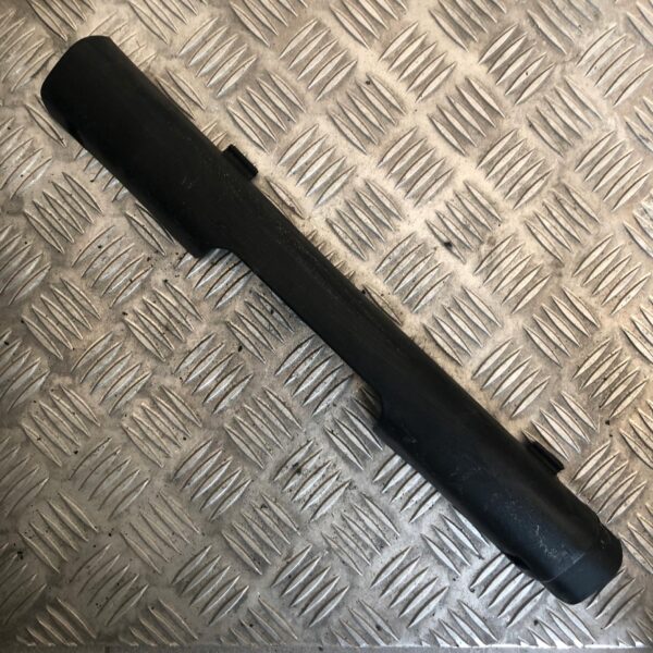 OSŁONA LISTWA DACHOWA TRAFIC VIVARO 8200345894