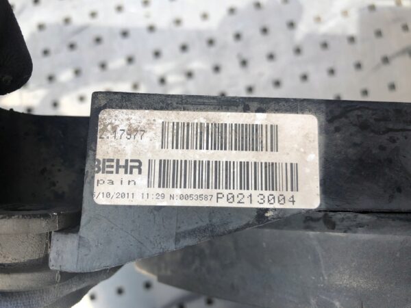 ad185d7d0f9aa5f64c418e1afcd8cb12