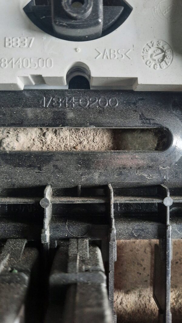 96482ff1102cc2122333790876385cbe