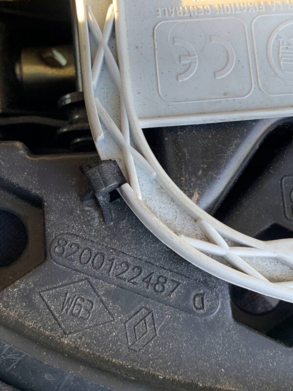 ZESTAW NARZĘDZI CLIO II 8200122487