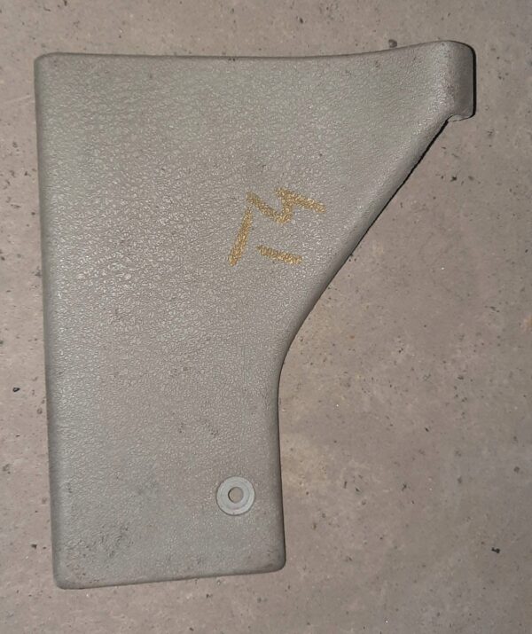 ŁĄCZNIK PODSUFITKI VW T4 701867237