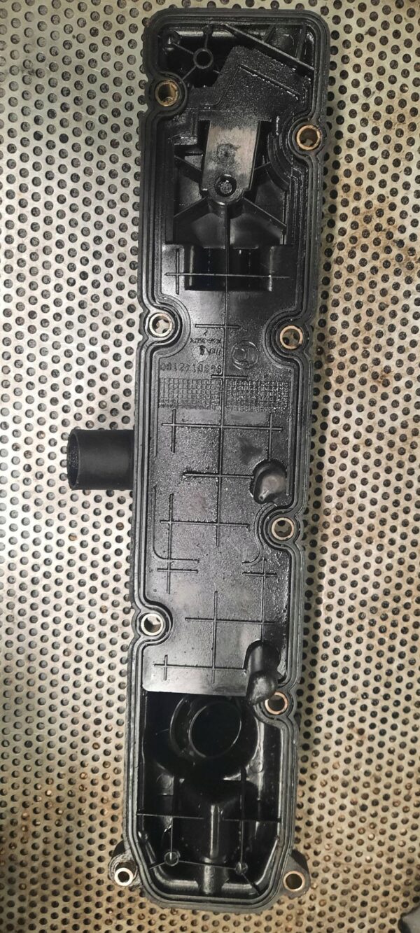 POKRYWA ZAWORÓW 9630142180 CITROEN BERLINGO