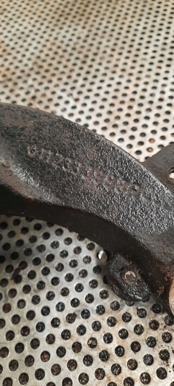 7105baca9b1213a431cedbb0d1b06d34