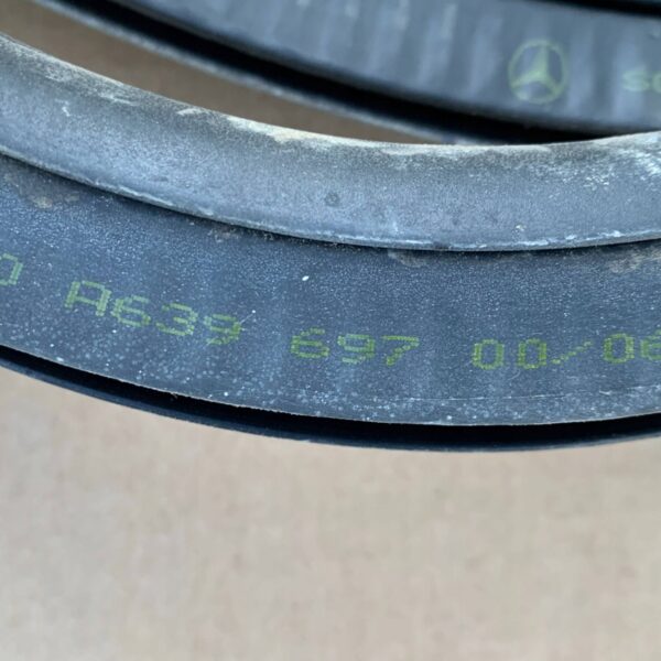 6c109d7577cc44da2ab1df9c3993b7e2