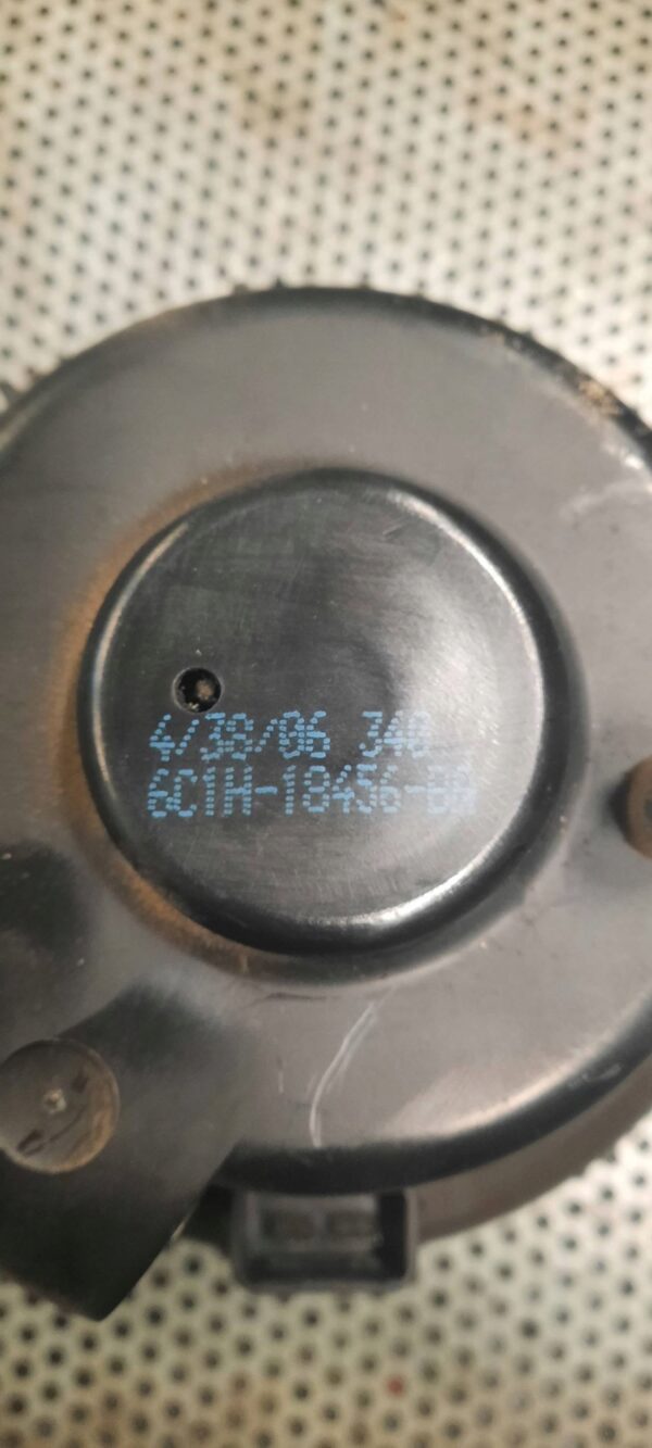 WENTYLATOR NAWIEWU 6C1H18456B FORD TRANSIT A FORD