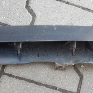 OSŁONA SŁUPKA LAMPY LEWY TYŁ TRANSIT TOURNEO CONNECT DT1113477A