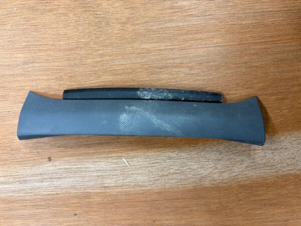 OSŁONA KONSOLI DESKI BERLINGO III 9680954277