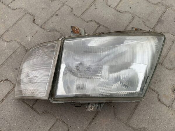 LAMPA REFLEKTOR LEWY PRZÓD VITO W638