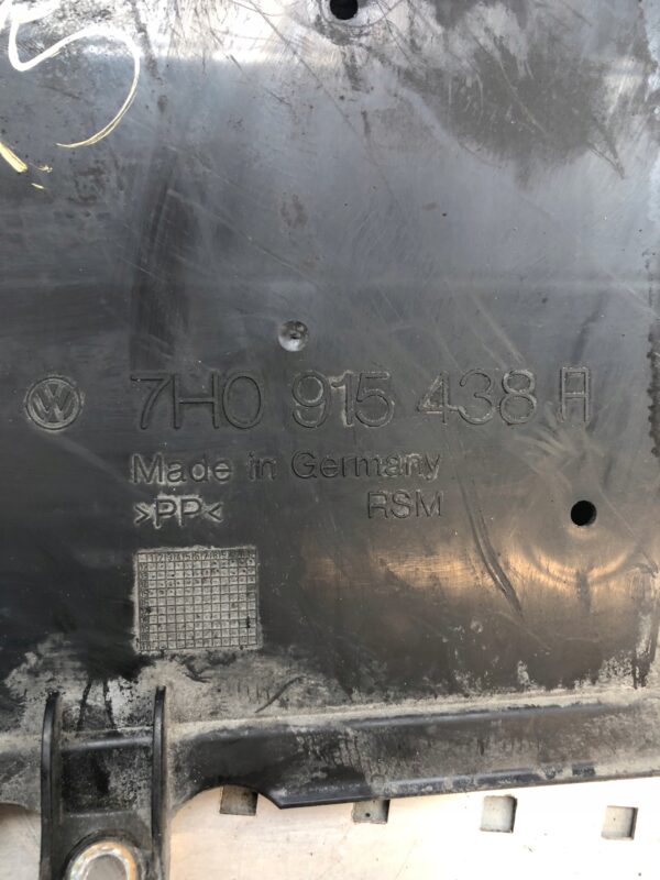 OSŁONA OBUDOWA BOCZNA AKUMULATORA VW T5 7H0915438A