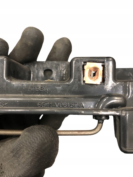 UCHWYT MOCOWANIE SCHOWKA TRANSIT MK7 6C11V06157A