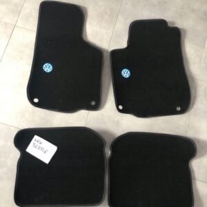 7fd1fd9a9ecc9d091653fb0845653f16.jpg DYWANIKI WELUROWE VOLKSWAGEN NEW BEETLE