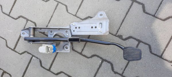 68202569e423b17bd269c017212083e4