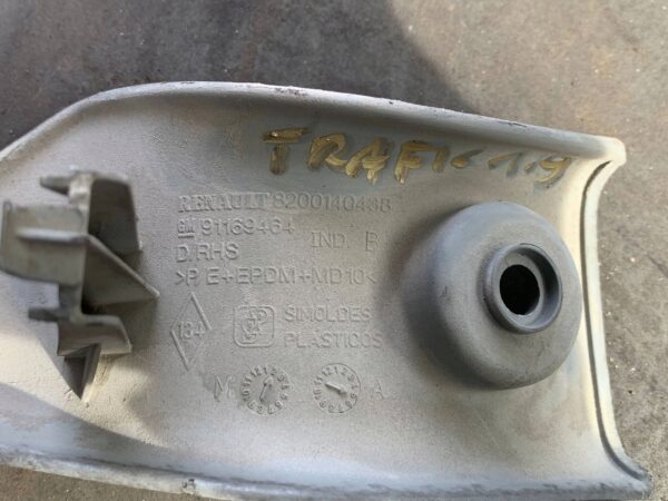 OSŁONA ZAŚLEPKA PODSUFITKI RENAULT TRAFIC II 91169464