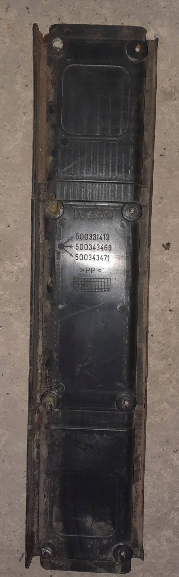 LISTWA PROGU IVECO DAILY IV 500331413