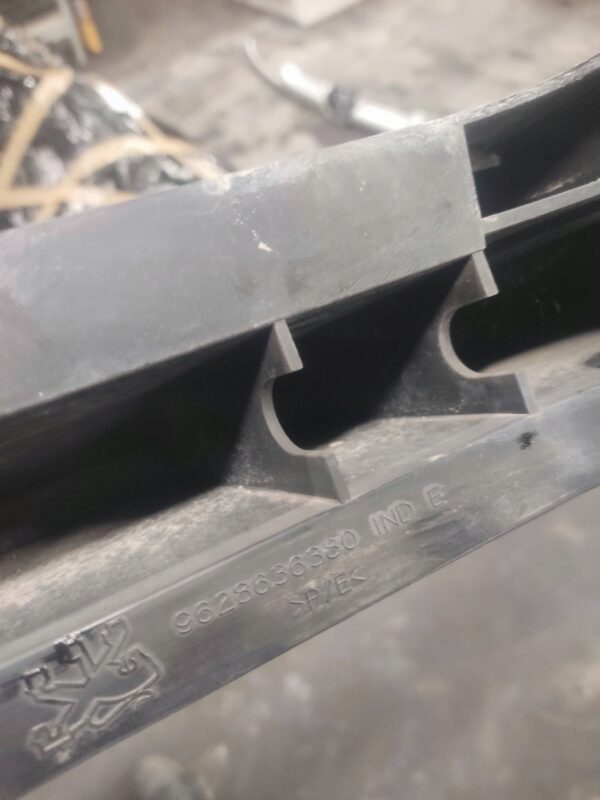 WZMOCNIENIE BELKA ZDERZAKA PRZÓD PEUGEOT 206 9628636380