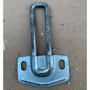 RYGIEL ZACZEP DRZWI TYLNYCH A6397400132 MERCEDES VITO W639