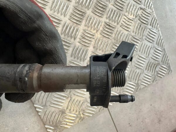 147db2f805b44a2821a9c36ad020f565