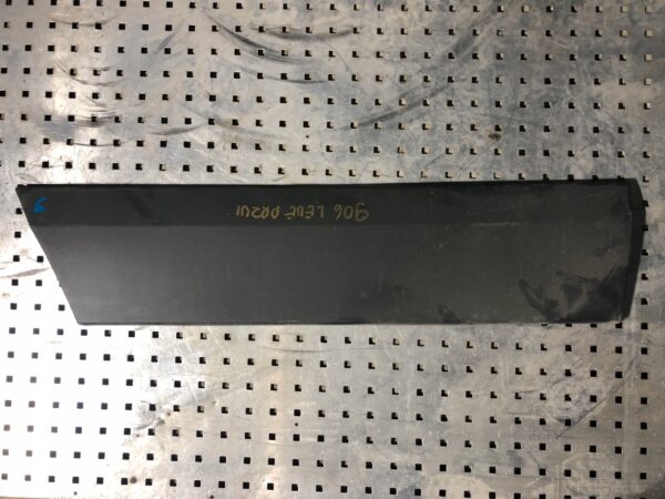 LISTWA DRZWI LEWY PRZÓD NR 6 SPRINTER A9066900162